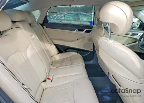 2015 Hyundai Genesis z USA, uszkodzony, nr VIN KMHGN4JF4FU020744